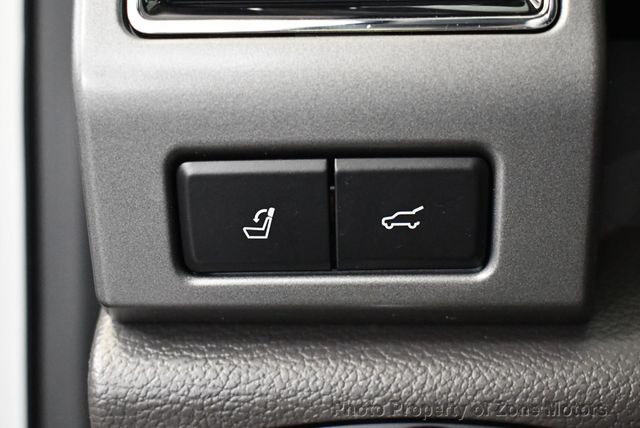 2018 Ford Expedition XLT 4x2 - 22844774 - 36
