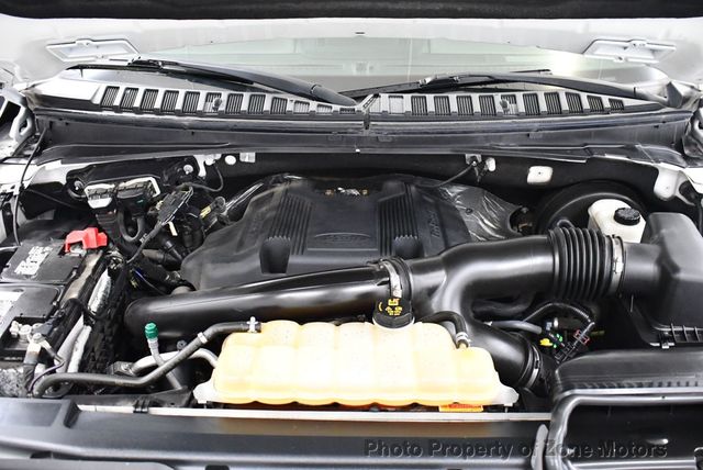 2018 Ford Expedition XLT 4x2 - 22844774 - 52