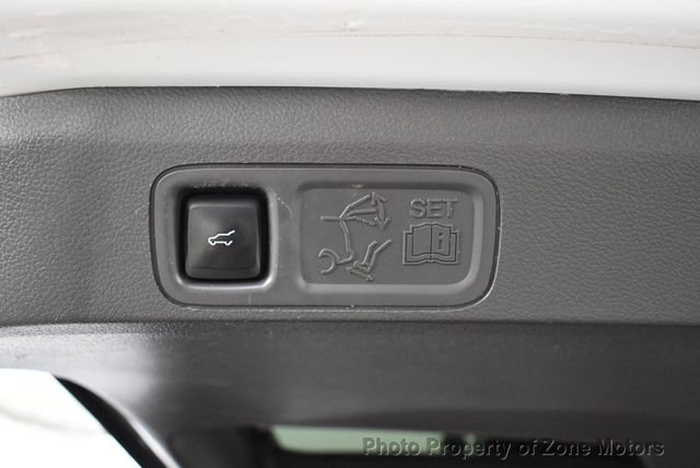 2018 Ford Expedition XLT 4x2 - 22844774 - 55