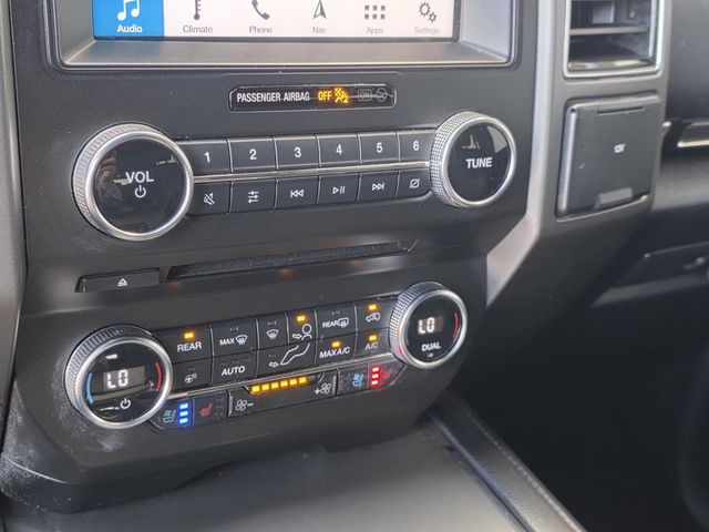 2018 Ford Expedition XLT 4x2 - 23078831 - 25
