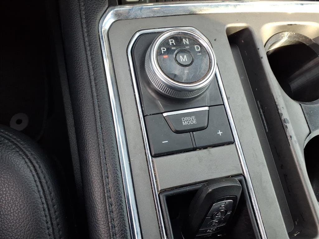 2018 Ford Expedition XLT 4x2 - 22962303 - 14