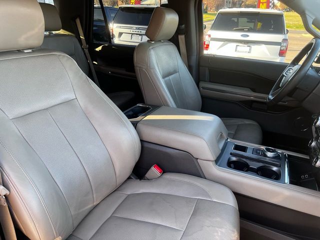 2018 Ford Expedition XLT 4x2 - 22338706 - 10