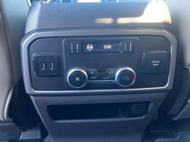 2018 Ford Expedition XLT 4x2 - 22338706 - 20