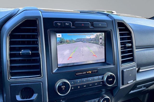 2018 Ford Expedition XLT 4x4 - 23074075 - 27