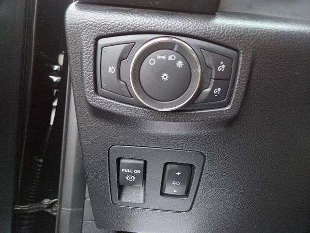 2018 Ford Expedition Max Limited 4x4 - 22993338 - 39