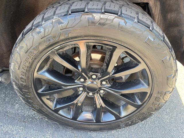 2018 Ford Expedition Max Platinum 4x4 - 23002030 - 9