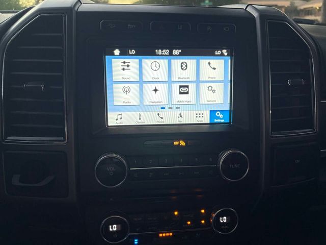 2018 Ford Expedition Max Platinum 4x4 - 23002030 - 22