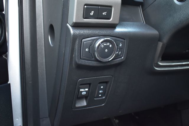 2018 Ford Expedition Max XLT 4x4 - 23061642 - 40
