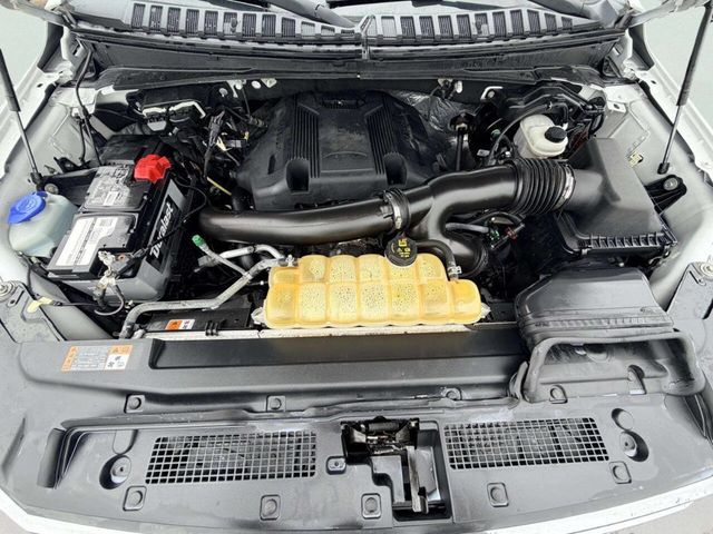 2018 Ford Expedition Max XLT 4x4 - 23046920 - 13