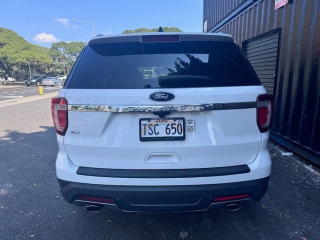 2018 Ford Explorer 1-Owner, Low Mileage - 22774069 - 3