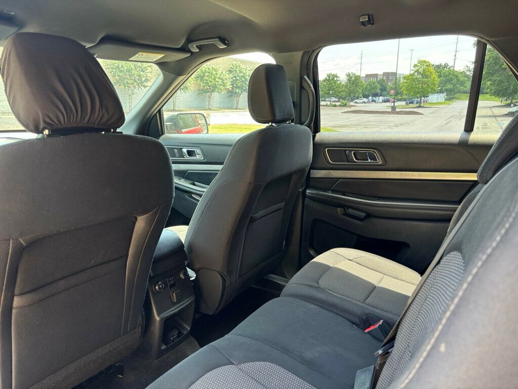 2018 Ford Explorer XLT photo 8