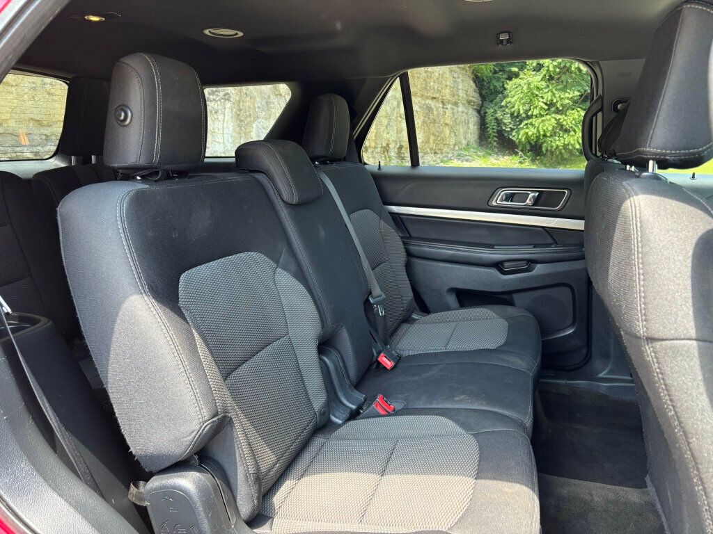 2018 Ford Explorer XLT photo 10