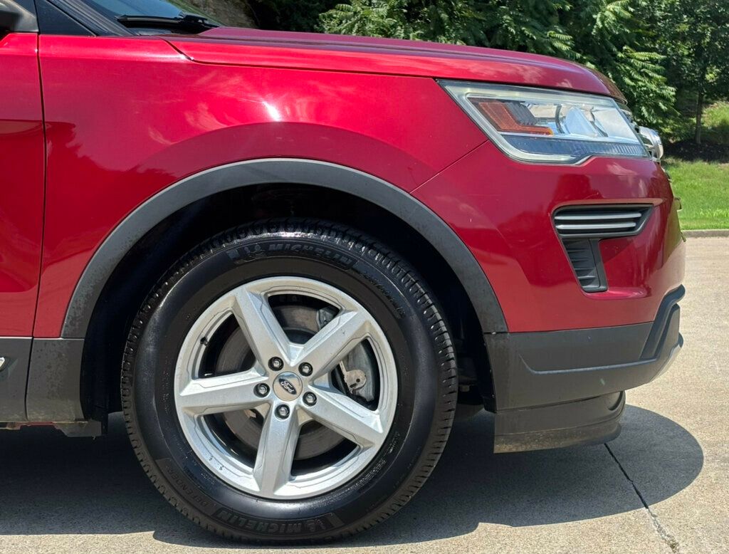 2018 Ford Explorer XLT photo 23