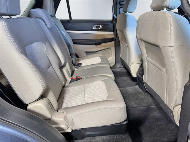 2018 Ford Explorer 4WD - 22973813 - 20