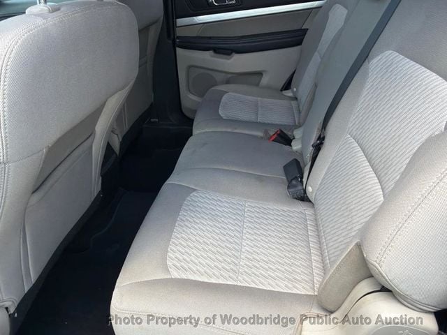2018 Ford Explorer FWD - 23055323 - 9