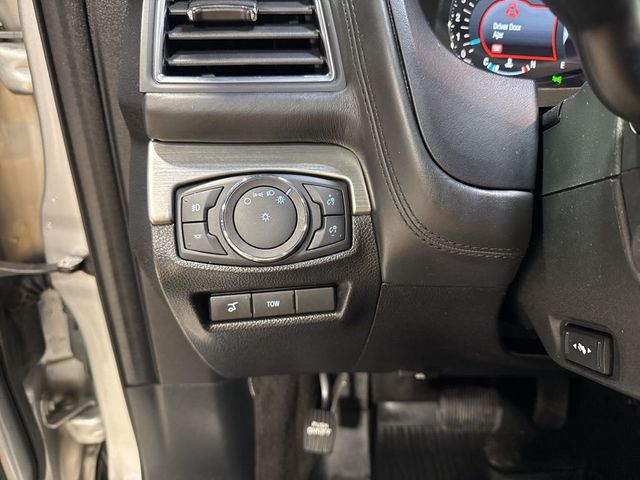 2018 Ford Explorer Platinum 4WD - 22999541 - 20