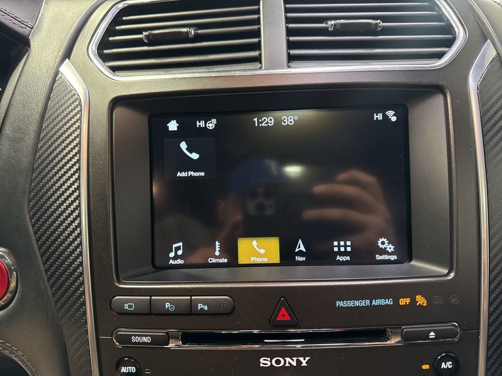 2018 Ford Explorer Platinum 4WD - 22999541 - 29
