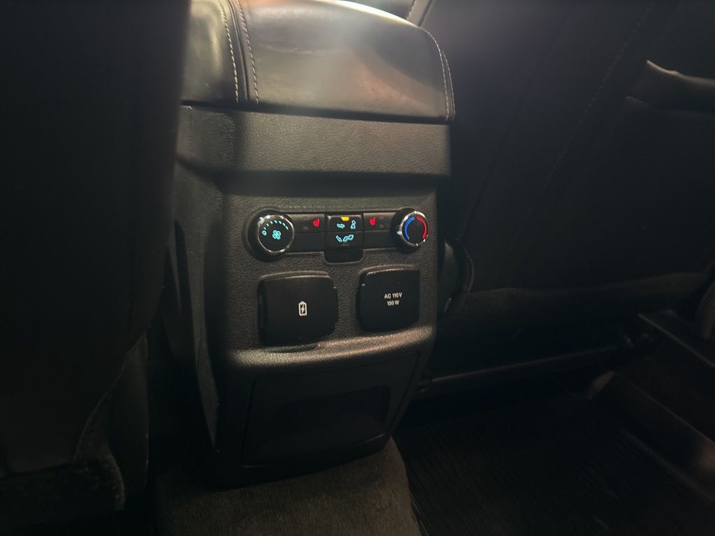 2018 Ford Explorer Platinum 4WD - 22999541 - 50