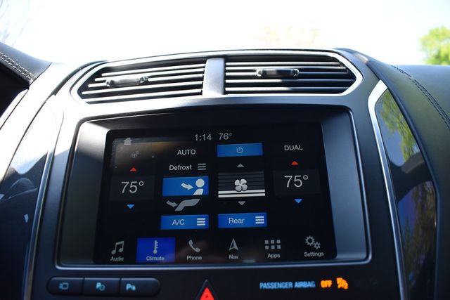 2018 Ford Explorer Platinum 4WD - 23011906 - 21