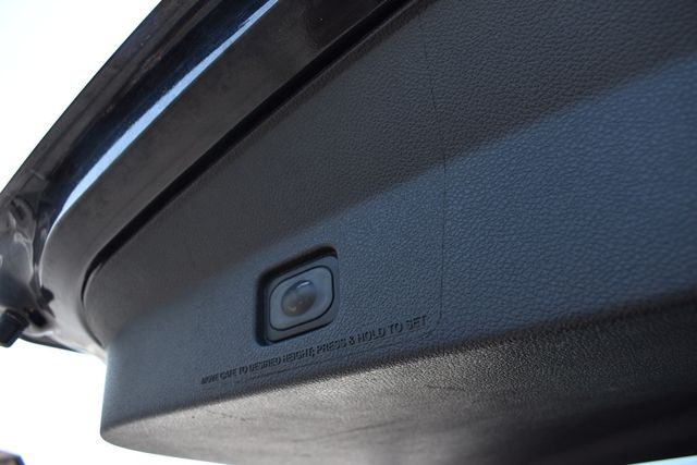 2018 Ford Explorer Platinum 4WD - 23011906 - 38