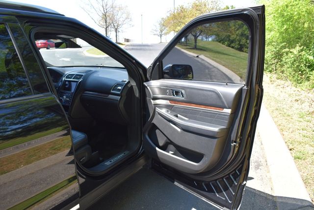 2018 Ford Explorer Platinum 4WD - 23011906 - 69