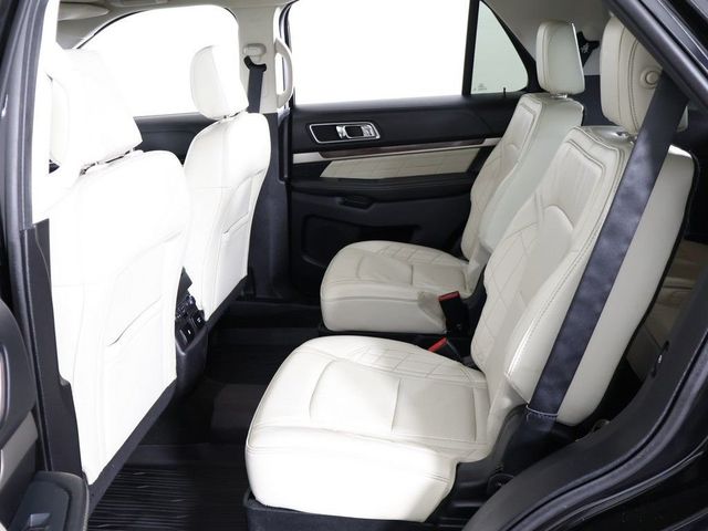 2018 Ford Explorer Platinum 4WD - 23083167 - 39