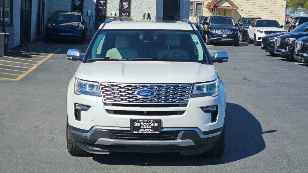 2018 Ford Explorer Platinum photo 12
