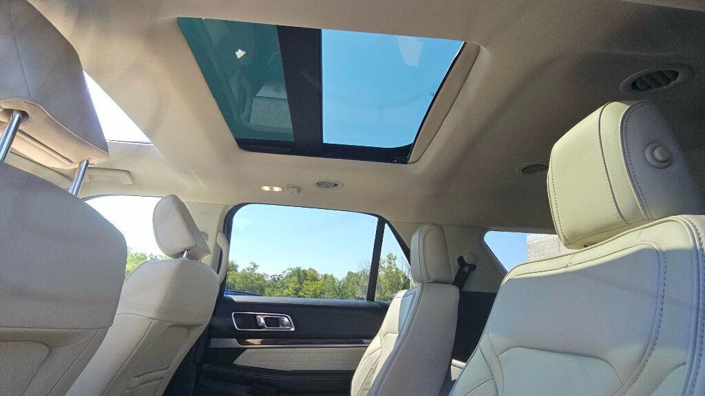 2018 Ford Explorer Platinum photo 34