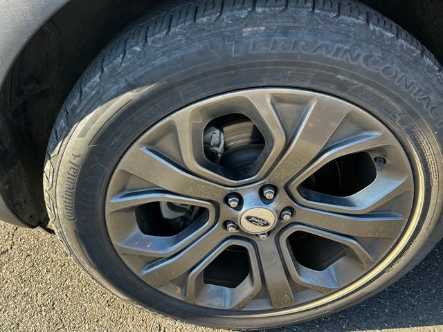 2018 Ford Explorer Sport 4WD - 22945101 - 9