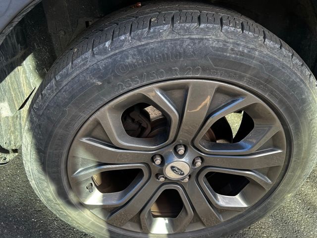 2018 Ford Explorer Sport 4WD - 22945101 - 13