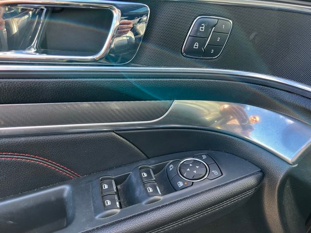 2018 Ford Explorer Sport 4WD - 22945101 - 16