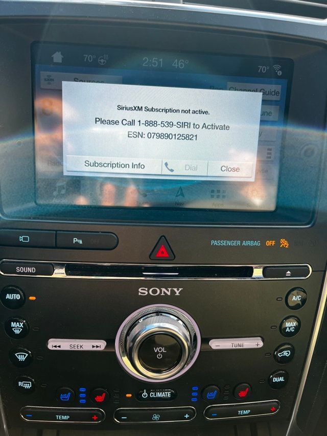 2018 Ford Explorer Sport 4WD - 22945101 - 17