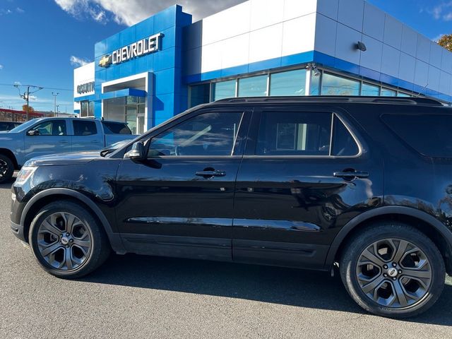 2018 Ford Explorer Sport 4WD - 22945101 - 24