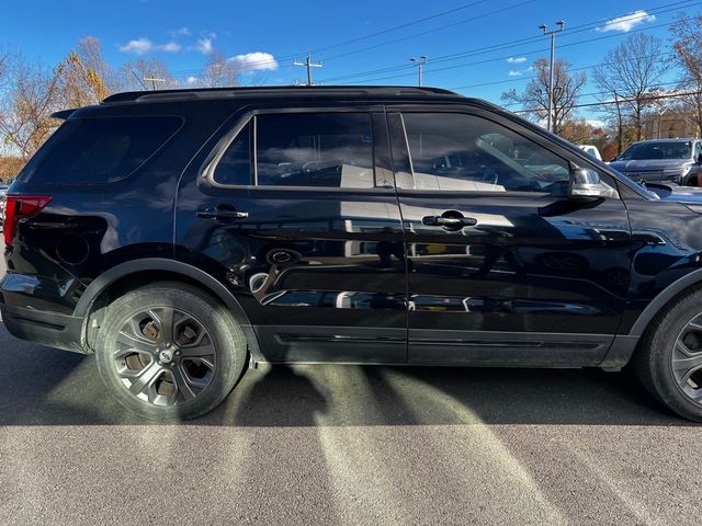 2018 Ford Explorer Sport 4WD - 22945101 - 26