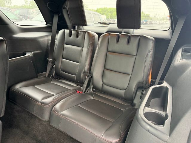 2018 Ford Explorer Sport 4WD - 23029590 - 19