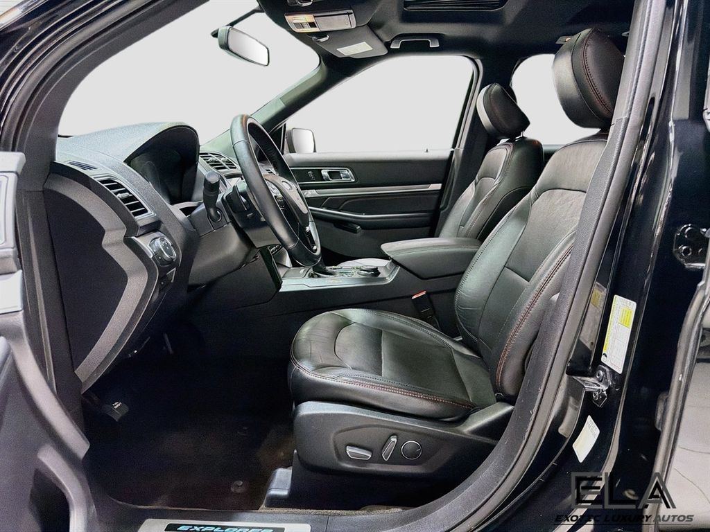 2018 Ford Explorer Sport 4WD - 23078777 - 22