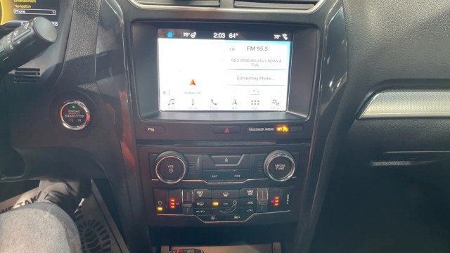 2018 Ford Explorer XLT 4WD - 22979966 - 16