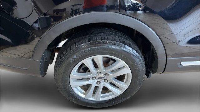 2018 Ford Explorer XLT 4WD - 22979966 - 20