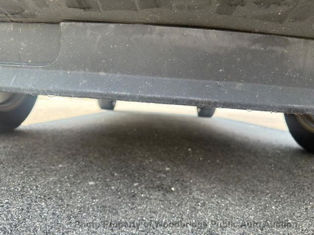 2018 Ford Explorer XLT 4WD - 23040107 - 17
