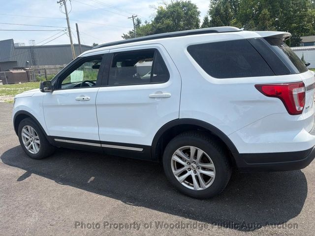 2018 Ford Explorer XLT 4WD - 23040107 - 3