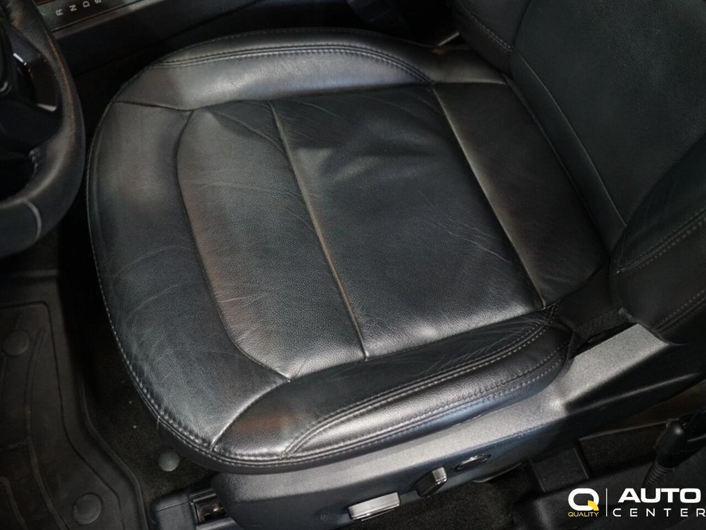 2018 Ford Explorer XLT 4WD - 22917676 - 22