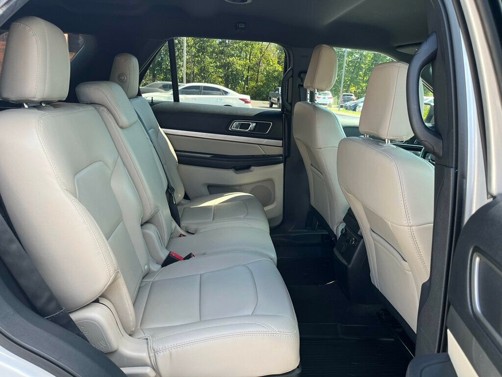 2018 Ford Explorer XLT 4WD - 22602688 - 12