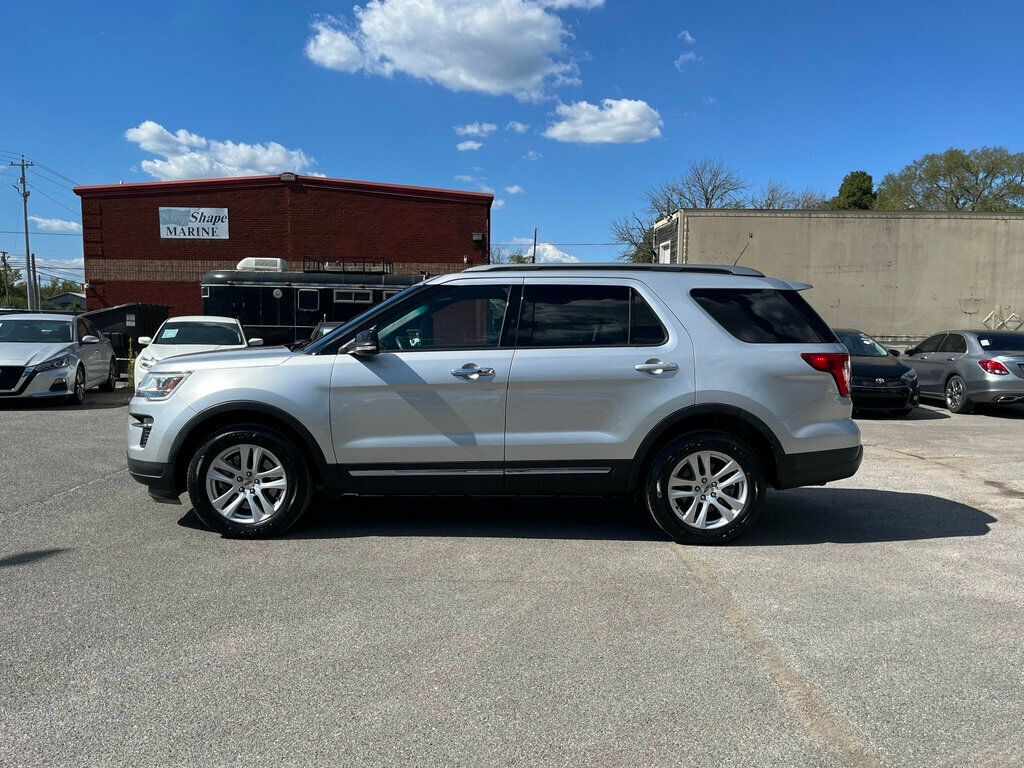 2018 Ford Explorer XLT 4WD - 22602688 - 16