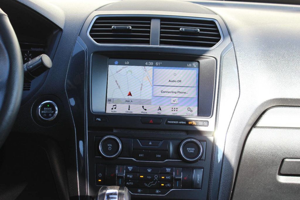2018 Ford Explorer XLT 4WD - 22913271 - 20