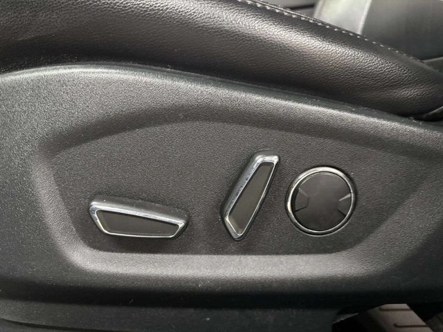 2018 Ford Explorer XLT 4WD - 22962420 - 12