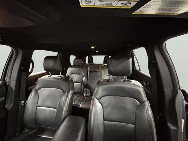 2018 Ford Explorer XLT 4WD - 22962420 - 13