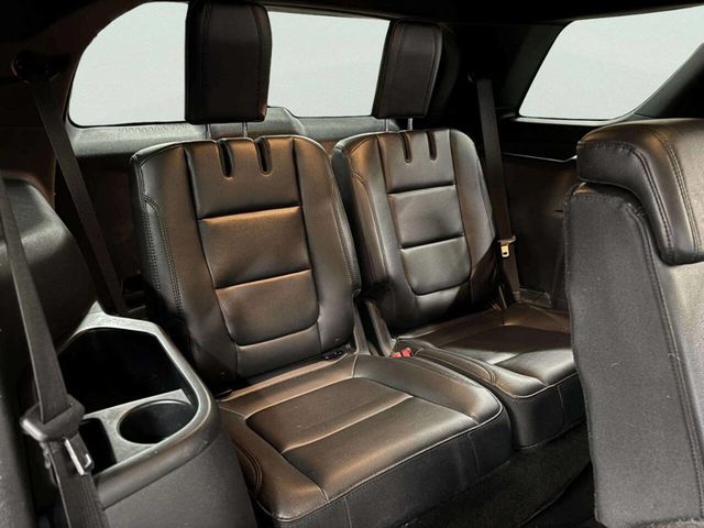 2018 Ford Explorer XLT 4WD - 22962420 - 21