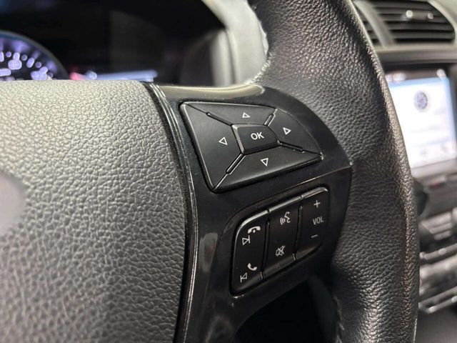 2018 Ford Explorer XLT 4WD - 22962420 - 37