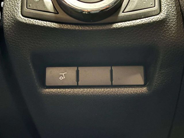 2018 Ford Explorer XLT 4WD - 22962420 - 43