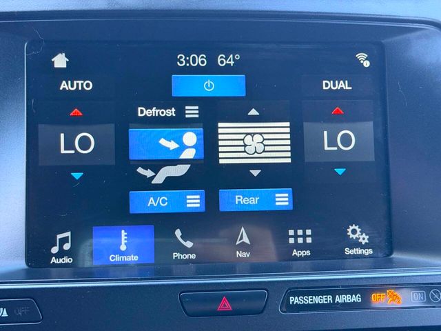 2018 Ford Explorer XLT 4WD - 23033654 - 43